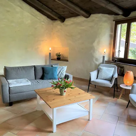 Holiday home Casa Girasol Cavigliano